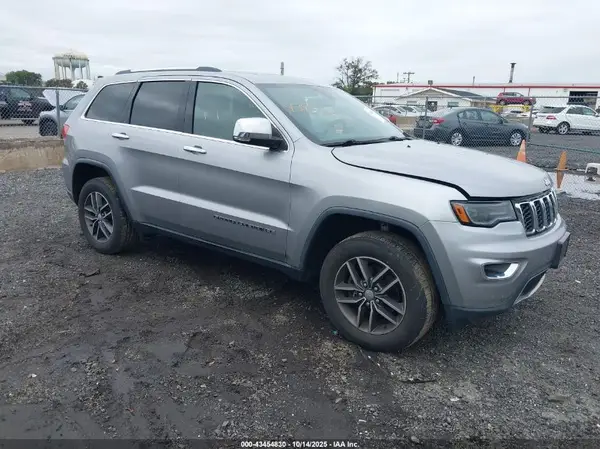 1C4RJFBG3HC707458 2017 JEEP GRAND CHEROKEE - Image 1