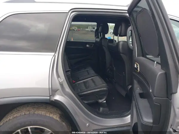 1C4RJFBG3HC707458 2017 JEEP GRAND CHEROKEE - Image 8