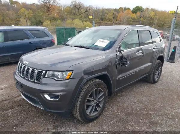 1C4RJFBG3HC728388 2017 JEEP GRAND CHEROKEE - Image 2