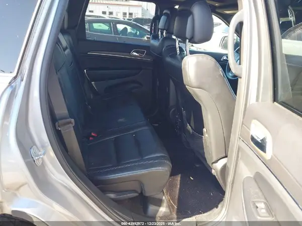 1C4RJFBG3HC742307 2017 JEEP GRAND CHEROKEE - Image 8