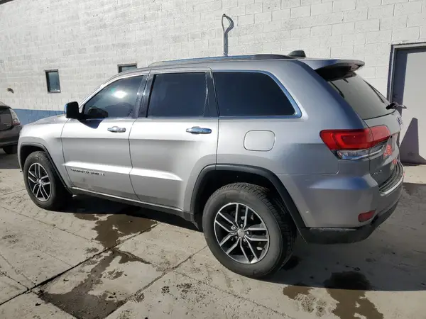 1C4RJFBG3HC797579 2017 JEEP GRAND CHEROKEE - Image 2