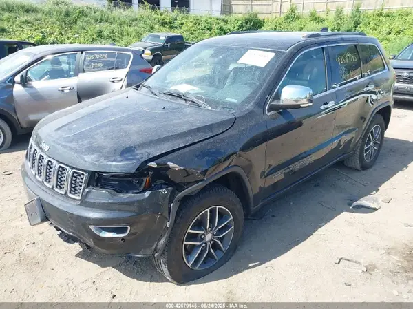 1C4RJFBG3HC810931 2017 JEEP GRAND CHEROKEE - Image 2