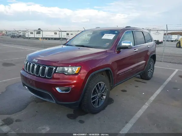 1C4RJFBG3HC824568 2017 JEEP GRAND CHEROKEE - Image 2