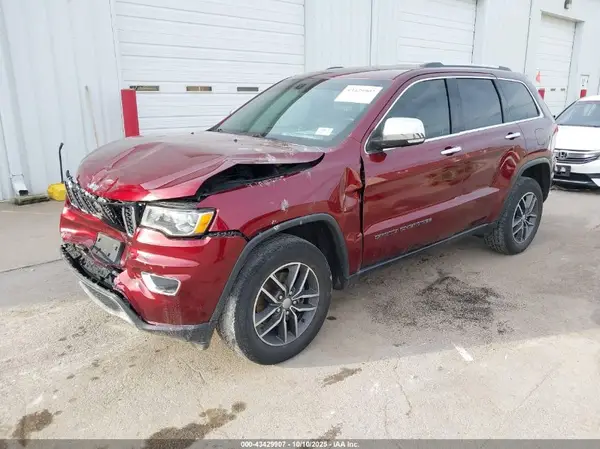 1C4RJFBG3HC830547 2017 JEEP GRAND CHEROKEE - Image 2