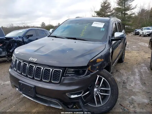 1C4RJFBG3HC831441 2017 JEEP GRAND CHEROKEE - Image 2