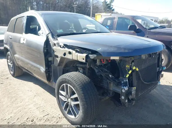 1C4RJFBG3HC852029 2017 JEEP GRAND CHEROKEE - Image 1