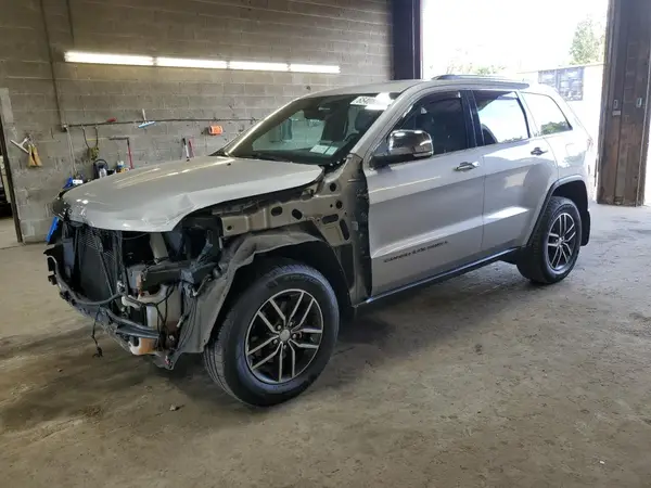 1C4RJFBG3HC863869 2017 JEEP GRAND CHEROKEE - Image 1