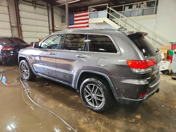 1C4RJFBG3HC872328 2017 JEEP GRAND CHEROKEE - Image 2