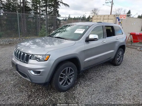 1C4RJFBG3JC107500 2018 JEEP GRAND CHEROKEE - Image 2