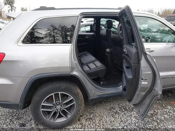 1C4RJFBG3JC107500 2018 JEEP GRAND CHEROKEE - Image 8