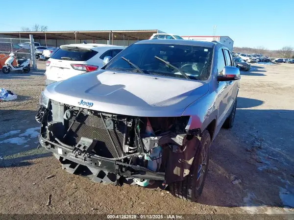 1C4RJFBG3JC134762 2018 JEEP GRAND CHEROKEE - Image 2