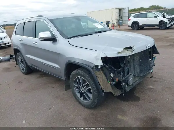 1C4RJFBG3JC138410 2018 JEEP GRAND CHEROKEE - Image 1