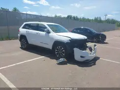 1C4RJFBG3JC222372 2018 JEEP GRAND CHEROKEE
