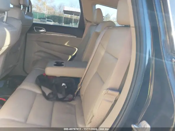 1C4RJFBG3JC238300 2018 JEEP GRAND CHEROKEE - Image 8