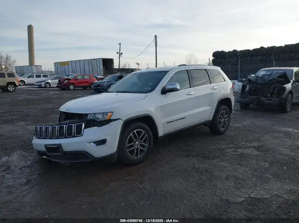 1C4RJFBG3JC241245 2018 JEEP GRAND CHEROKEE - Image 2