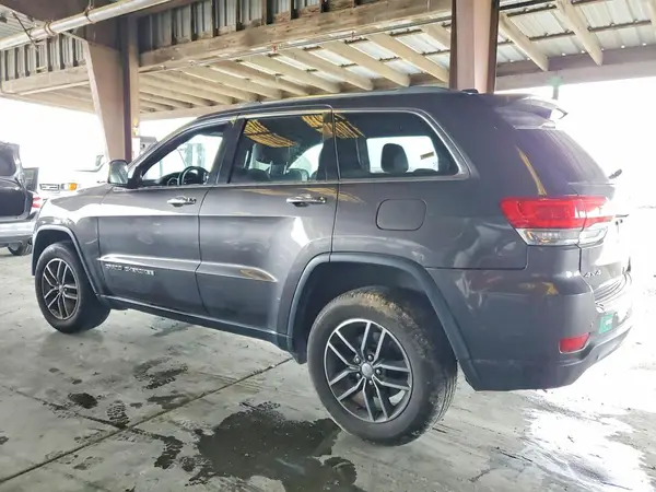 1C4RJFBG3JC243965 2018 JEEP GRAND CHEROKEE - Image 2
