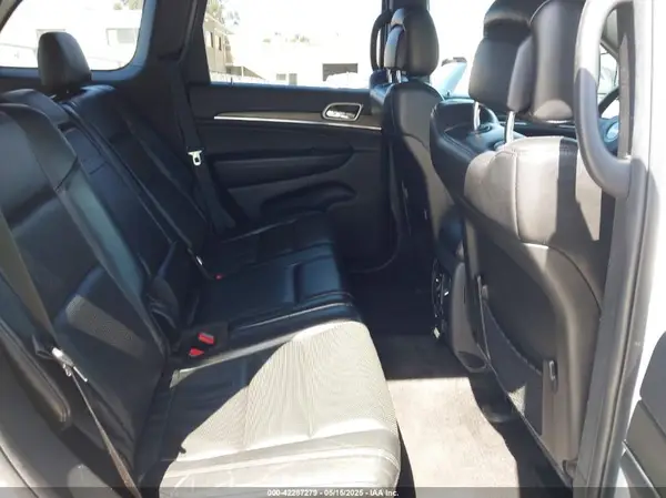 1C4RJFBG3JC245943 2018 JEEP GRAND CHEROKEE - Image 8