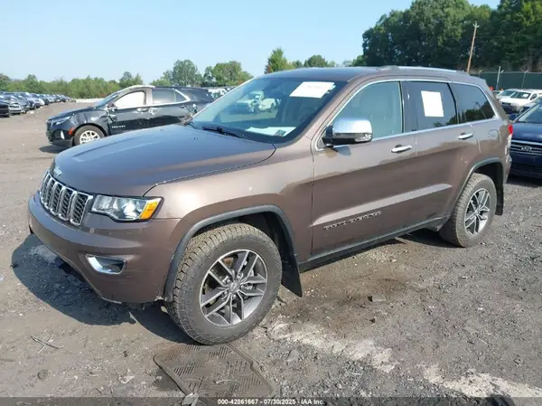 1C4RJFBG3JC258451 2018 JEEP GRAND CHEROKEE - Image 2