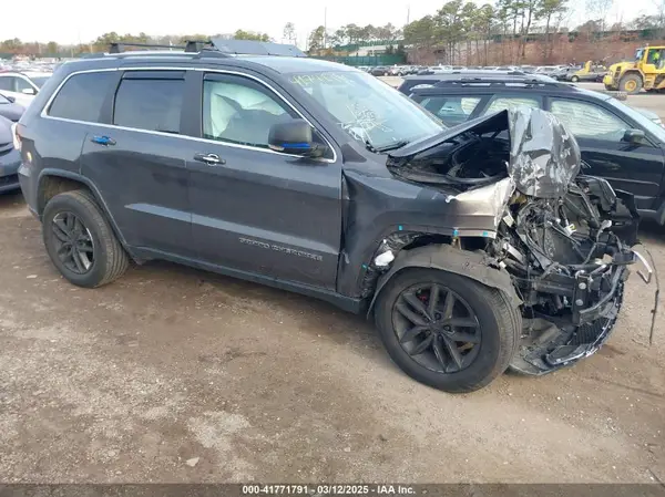 1C4RJFBG3JC274746 2018 JEEP GRAND CHEROKEE - Image 1