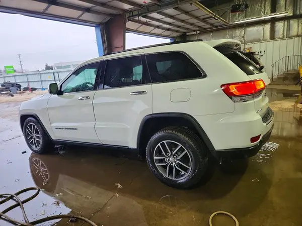 1C4RJFBG3JC398984 2018 JEEP GRAND CHEROKEE - Image 2
