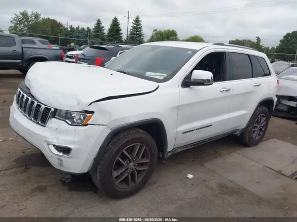 1C4RJFBG3JC477345 2018 JEEP GRAND CHEROKEE - Image 2
