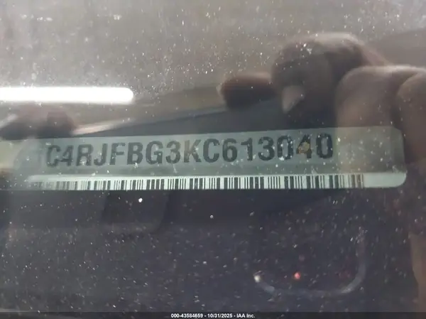 1C4RJFBG3KC613040 2019 JEEP GRAND CHEROKEE - Image 8