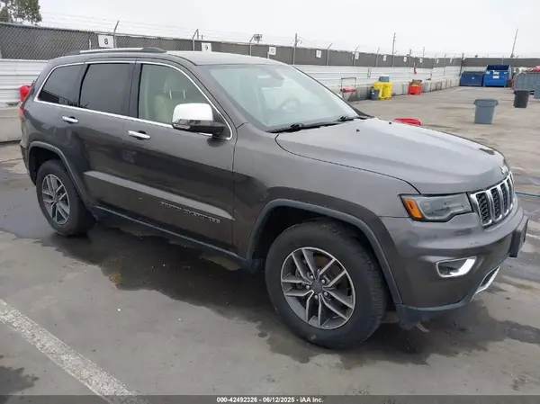 1C4RJFBG3KC627049 2019 JEEP GRAND CHEROKEE - Image 1