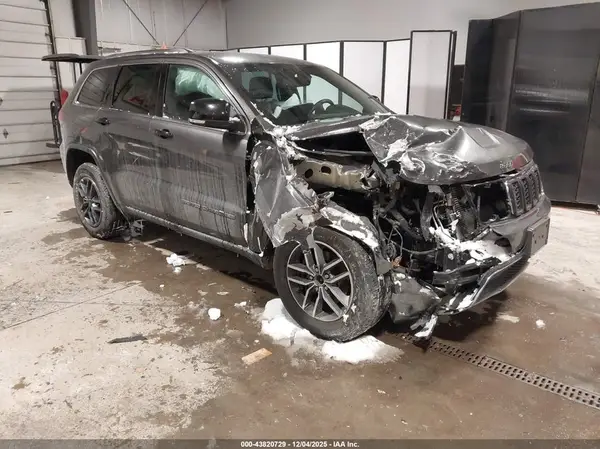 1C4RJFBG3KC642599 2019 JEEP GRAND CHEROKEE - Image 1
