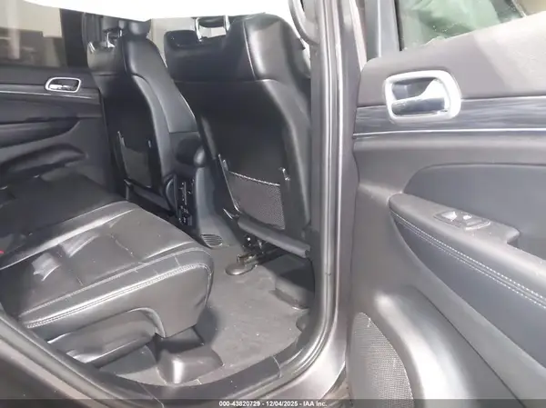1C4RJFBG3KC642599 2019 JEEP GRAND CHEROKEE - Image 8