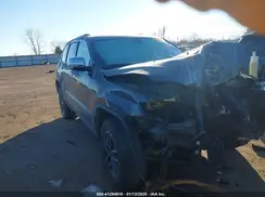1C4RJFBG3KC748860 2019 JEEP GRAND CHEROKEE