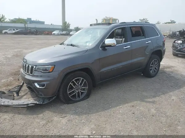 1C4RJFBG3LC427063 2020 JEEP GRAND CHEROKEE - Image 2