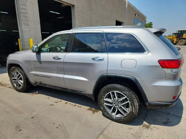 1C4RJFBG3MC771672 2021 JEEP GRAND CHEROKEE - Image 2