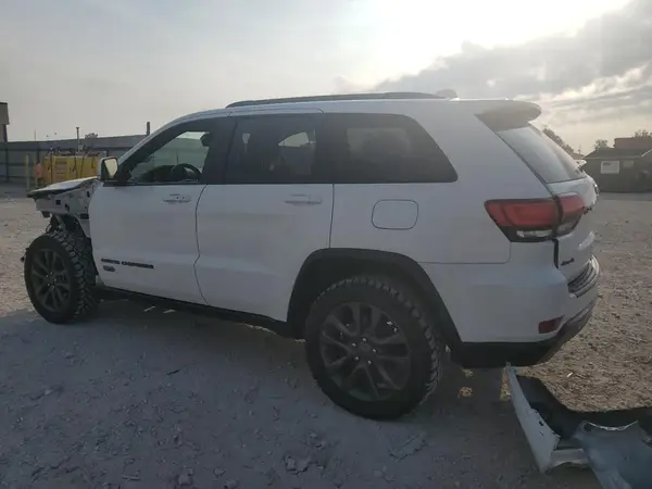 1C4RJFBG4GC438546 2016 JEEP GRAND CHEROKEE - Image 2