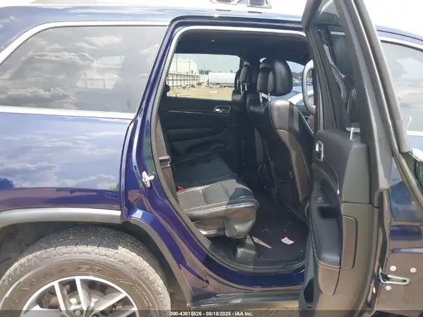 1C4RJFBG4HC620717 2017 JEEP GRAND CHEROKEE - Image 8