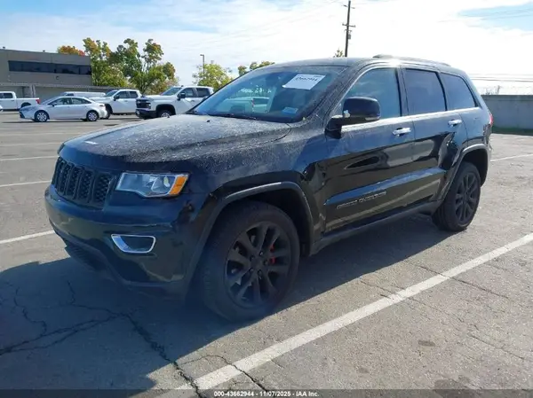 1C4RJFBG4HC635797 2017 JEEP GRAND CHEROKEE - Image 2