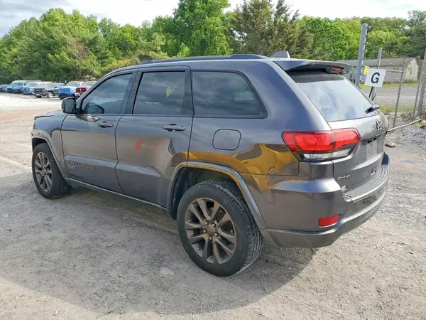 1C4RJFBG4HC663521 2017 JEEP GRAND CHEROKEE - Image 2