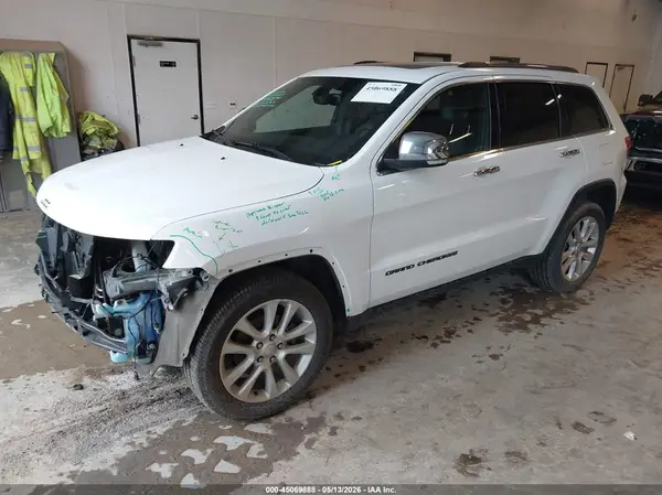 1C4RJFBG4HC684093 2017 JEEP GRAND CHEROKEE - Image 2