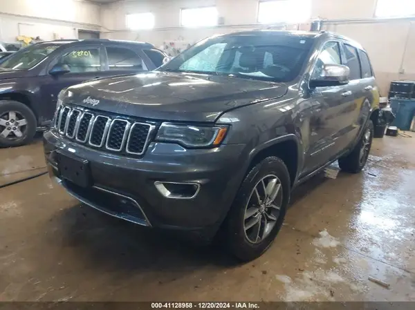 1C4RJFBG4HC746253 2017 JEEP GRAND CHEROKEE - Image 2