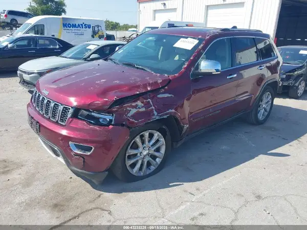 1C4RJFBG4HC879854 2017 JEEP GRAND CHEROKEE - Image 2