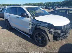 1C4RJFBG4HC899585 2017 JEEP GRAND CHEROKEE