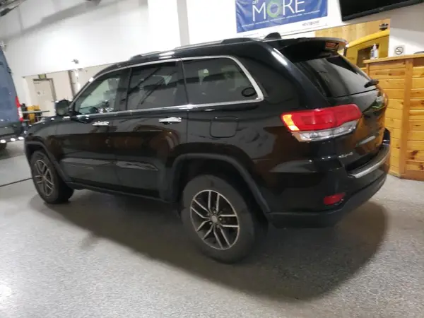 1C4RJFBG4HC899604 2017 JEEP GRAND CHEROKEE - Image 2