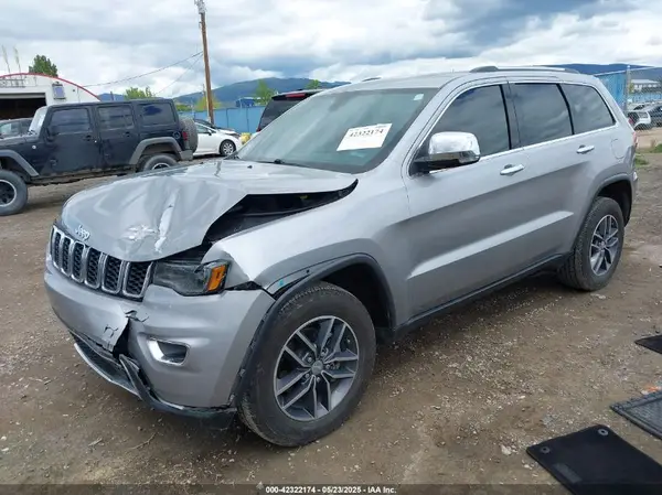 1C4RJFBG4HC938062 2017 JEEP GRAND CHEROKEE - Image 2