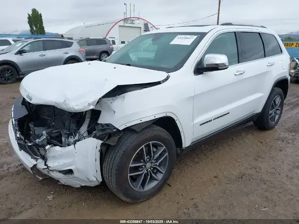 1C4RJFBG4HC938269 2017 JEEP GRAND CHEROKEE - Image 2