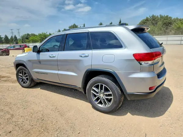 1C4RJFBG4JC127819 2018 JEEP GRAND CHEROKEE - Image 2