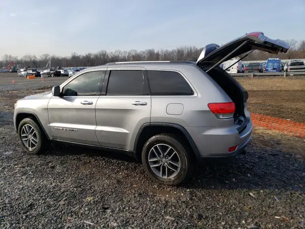 1C4RJFBG4JC139503 2018 JEEP GRAND CHEROKEE - Image 2