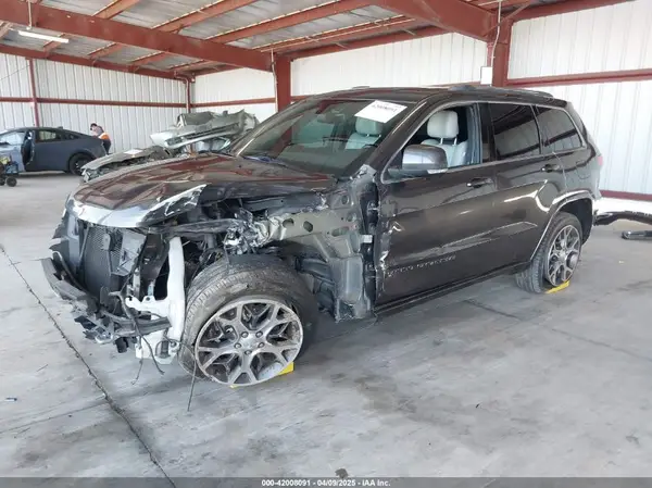 1C4RJFBG4JC198924 2018 JEEP GRAND CHEROKEE - Image 2