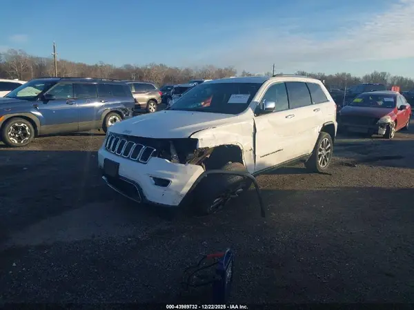 1C4RJFBG4JC200428 2018 JEEP GRAND CHEROKEE - Image 2