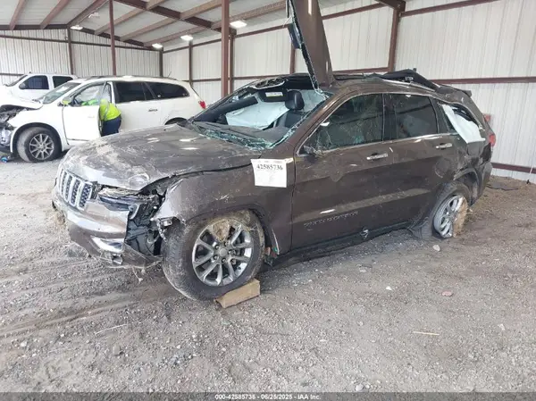 1C4RJFBG4JC245191 2018 JEEP GRAND CHEROKEE - Image 2