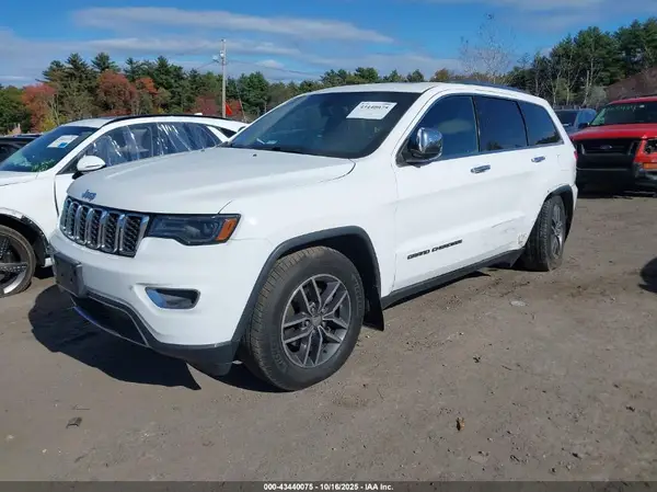 1C4RJFBG4JC257986 2018 JEEP GRAND CHEROKEE - Image 2