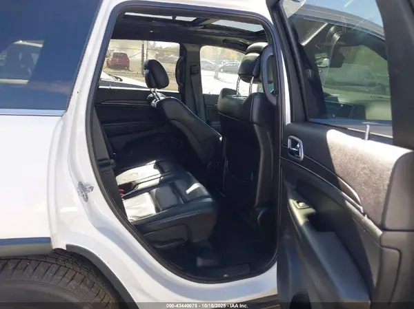 1C4RJFBG4JC257986 2018 JEEP GRAND CHEROKEE - Image 8